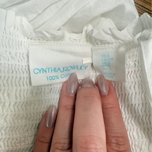 White Embroidered Sundress Cotton Ruffle Hem Beach Motif - Picture 5 of 6